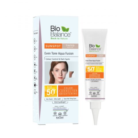 Bio Balance Sunspot Even Tone Aqua Fusion Colour Control & Dark Spots SPF 50 Dry Touch, Tinted Medium, 40 ml واقي الشمس لمحاربة البقع الشمسية بتركيبة مائية جافة مع كريم أساس, 40 مل من بيو بالانس, SPF 50